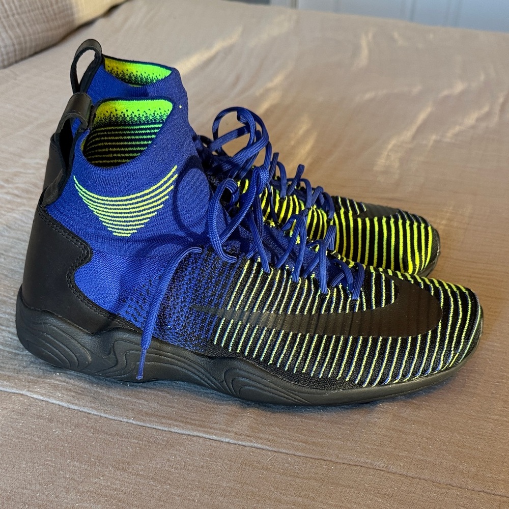 Nike Zoom Mercurial Flyknit